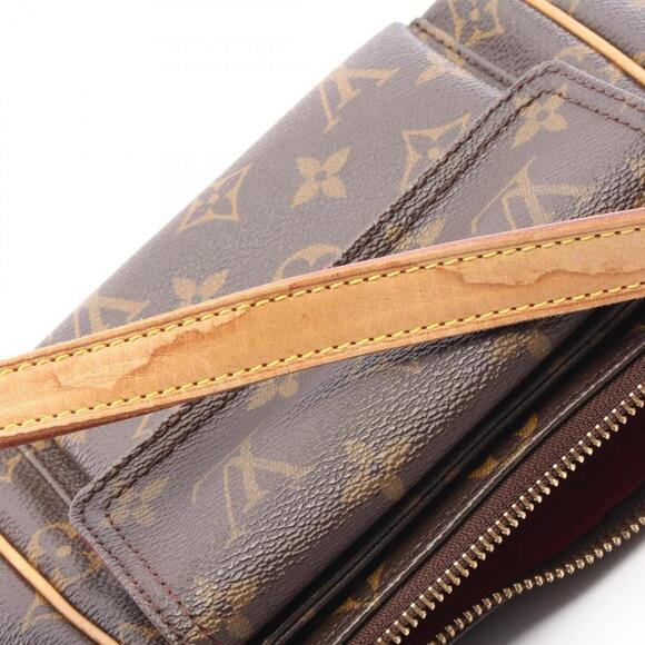 LOUIS VUITTON Brown Monogram Leather Shoulder Bag - Picture 10 of 11